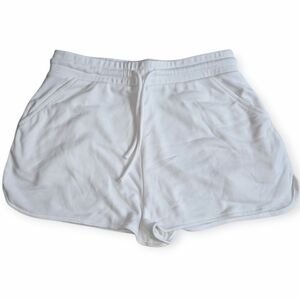 ❤️Zara White Women's Shorts☆